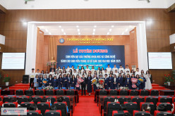 Trường Đại học Thương mại tổ chức Lễ tuyên dương sinh viên đạt “Giải thưởng khoa học và công nghệ dành cho sinh viên    trong cơ sở giáo dục đại học năm 2025”